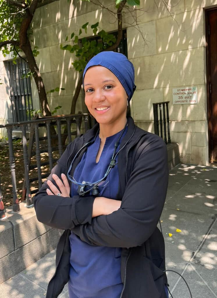 1763155849_Farah-Etienne